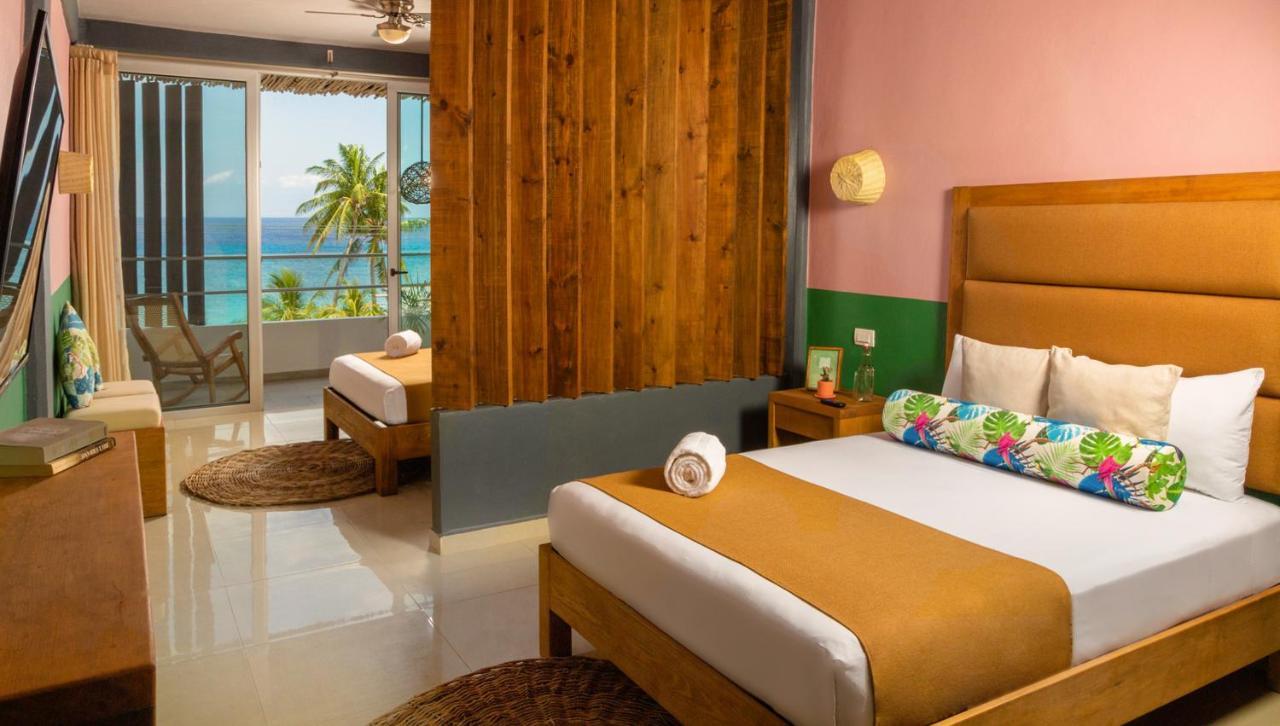 Albatros By Bedsfriends (Adults Only) Hotell Cozumel Exteriör bild